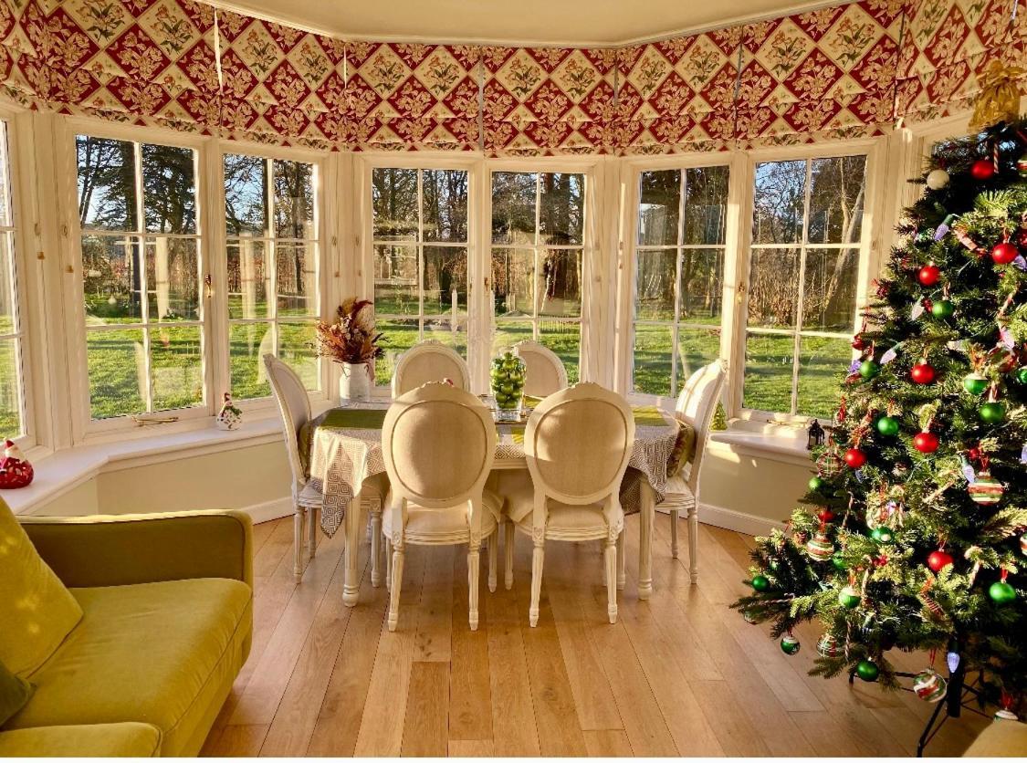 Private Room & Bathroom In Manor House Maybole Екстериор снимка