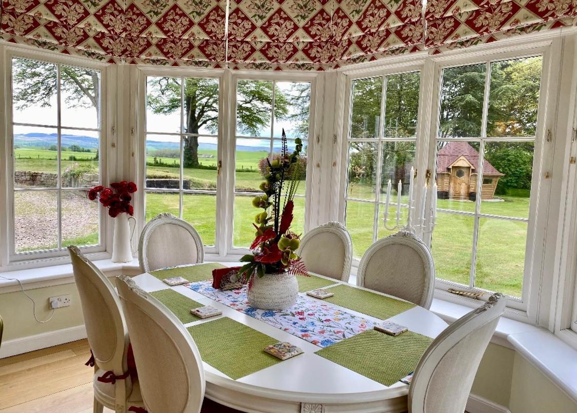 Private Room & Bathroom In Manor House Maybole Екстериор снимка